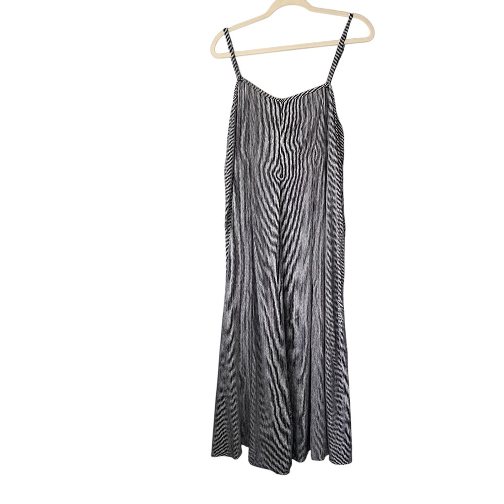 Saturday Sunday navy/white striped culottes jumpsuit adjustable straps. Size L